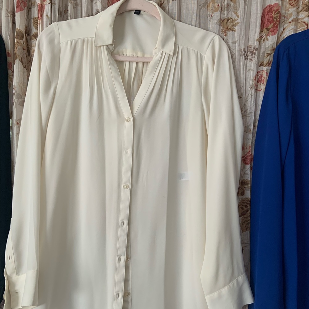 Express blouses - Picture 7 of 8